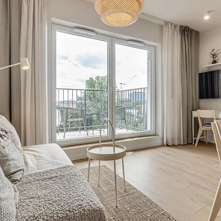 Rentplanet - Dmowskiego * 弗罗茨瓦夫