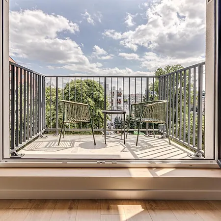 Rentplanet - Dmowskiego Appartement