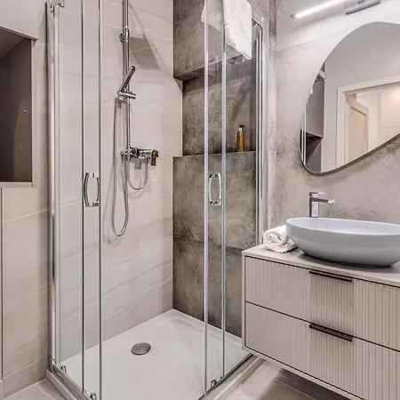 Rentplanet - Dmowskiego * 弗罗茨瓦夫