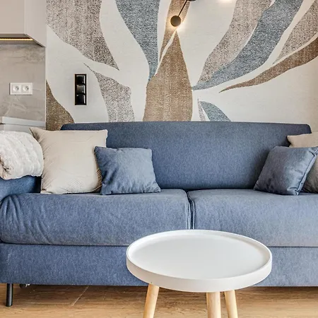 Rentplanet - Dmowskiego * 弗罗茨瓦夫