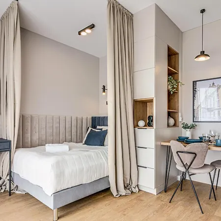 Rentplanet - Dmowskiego *