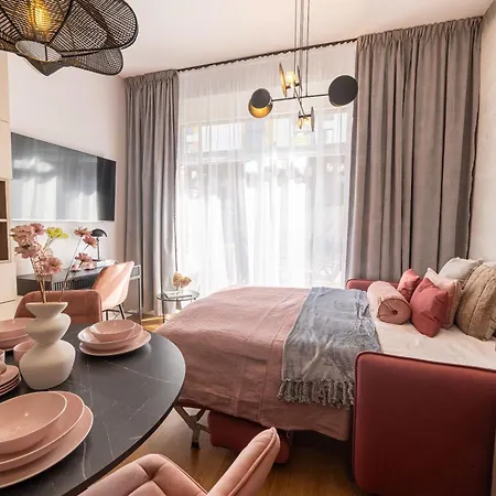 Rentplanet - Dmowskiego