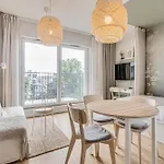 Apartment Rentplanet - Dmowskiego