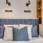 Apartment Rentplanet - Dmowskiego *