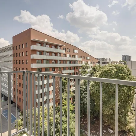 Rentplanet - Dmowskiego Apartman