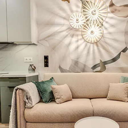 Rentplanet - Dmowskiego Apartman *