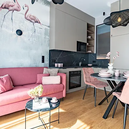 Rentplanet - Dmowskiego * 브로츠와프