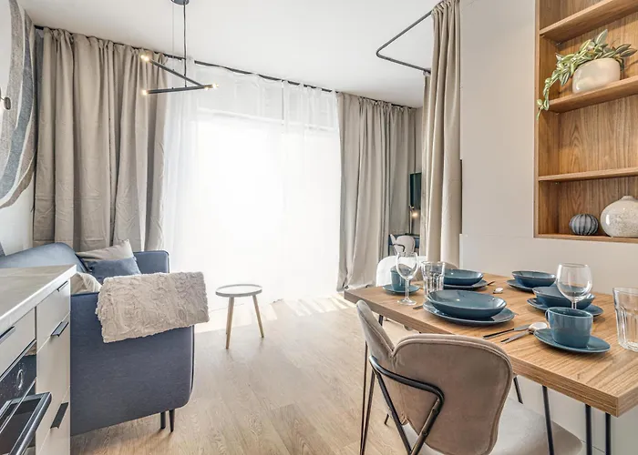 Rentplanet - Dmowskiego Apartment *