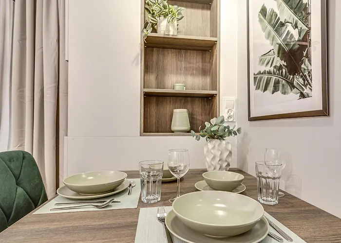 Rentplanet - Dmowskiego *