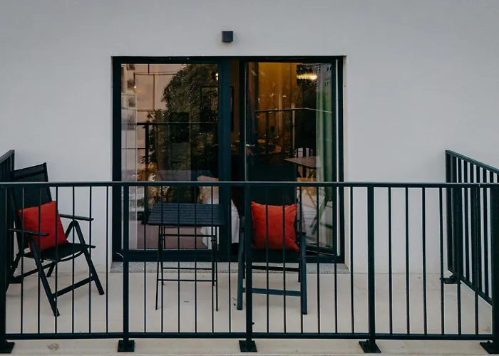 Rentplanet - Dmowskiego *